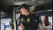PRF alerta passageiros de ônibus sobre o uso do cinto