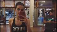Bruna Marquezine festeja após fim de treino com requebrado: 'Dancinha da saúde'