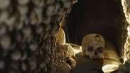 Tchecos restauram milhares de ossos humanos de ossuário
