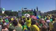 Apoiadores de Bolsonaro vão as ruas em Foz do Iguaçu