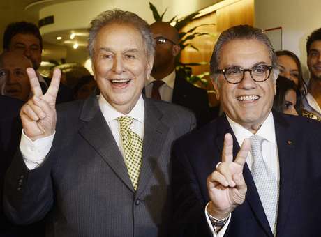 Chocado com dívida deixada, Aidar não fala mais com Juvenal