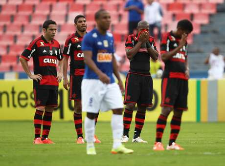 OFF - Jornal: clubes querem discutir dívidas com Dilma Rousseff