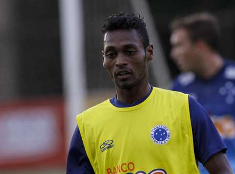Contra o Vitória, Cruzeiro faz reencontro de ex-companheiros