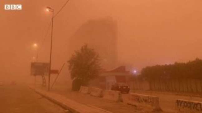 Tempestade de areia atinge Iraque pela 8ª vez em 1 mês