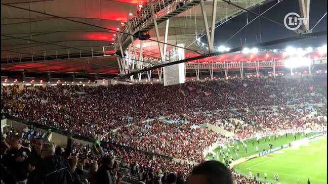 Torcida do Flamengo cobra após time vitória sobre América-MG e pede virada na Copa do Brasil