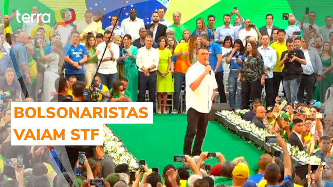 Bolsonaro incentiva vaias ao STF durante discurso
