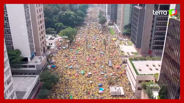 Bolsonaro na Paulista: direita e esquerda travam 'guerra' sobre tamanho da manifestação