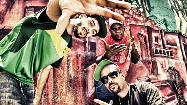 Rap Nacional! Família Madá faz apresentação exclusiva no Showlivre