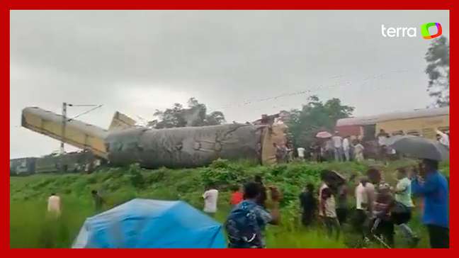 Acidente envolvendo dois trens deixa mortos e feridos na Índia