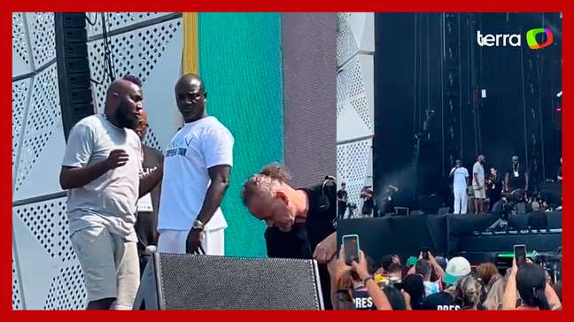 Akon surpreende os fãs durante passagem de som no Rock In Rio 