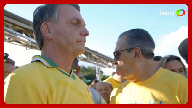 Bolsonaro participa de ato por anistia em Brasília dias após ter alta de hospital