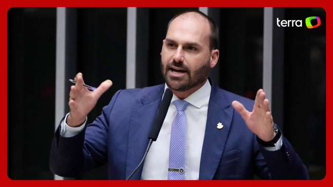 Eduardo Bolsonaro pede que brasileiros agradeçam Trump após tarifaço de 50% contra o Brasil