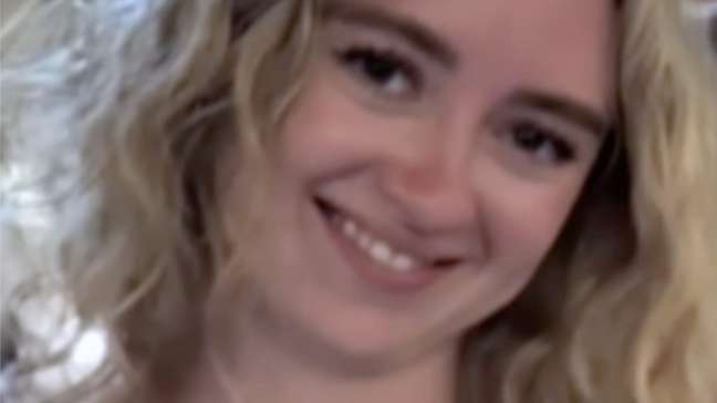 'Nossa irmã morreu de câncer por causa de teorias da conspiração da nossa mãe'