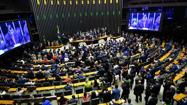 Para 78% dos brasileiros o Congresso Nacional atua em defesa dos próprios interesses