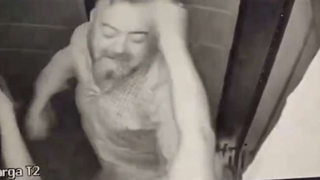 Mulher é agredida pelo marido dentro de elevador em condomínio no Distrito Federal