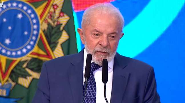 Lula critica revogação de vistos de autoridades brasileiras por governo Trump: 'É mau exemplo'