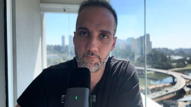 Jorge Iggor se emociona em vídeo de despedida da TNT Sports: ‘Escola de vida’