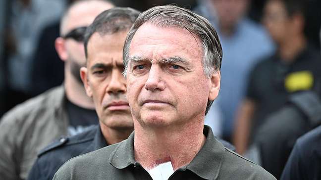O que se sabe sobre o câncer de pele de Bolsonaro