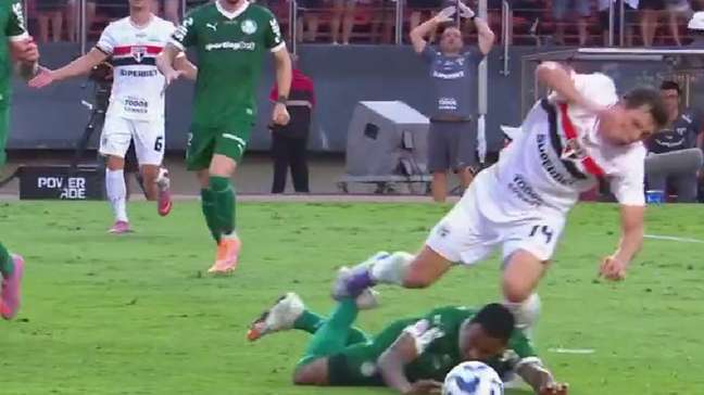 CBF divulga áudio do VAR em pênalti não marcado no clássico entre São Paulo e Palmeiras