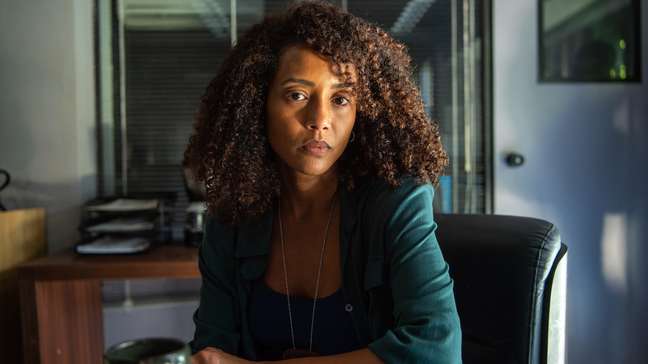 Taís Araújo denuncia Manuela Dias ao compliance da Globo após discussão