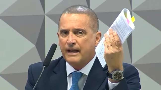 Onyx Lorenzoni admite ter recebido R$ 60 mil de alvo da CPMI do INSS