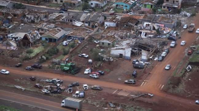 Ventos de até 330km/h: Paraná foi atingido por três tornados, diz Simepar