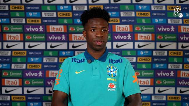 Vini Jr. sobre Ancelotti: ‘Sempre fala para a gente que quer ver o povo brasileiro feliz’