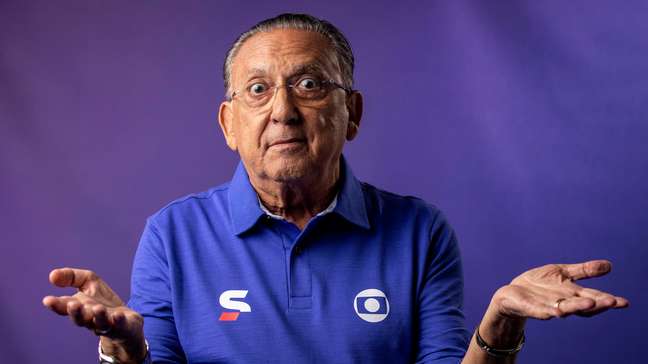 Galvão Bueno é internado com pneumonia em São Paulo