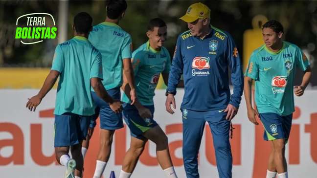 Seleção perdeu identidade? Debate sobre Ancelotti e treinadores brasileiros