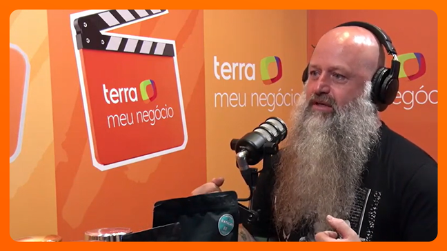 Uma casa colaborativa paga seus artistas? Dono de negócio inovador como são as transações