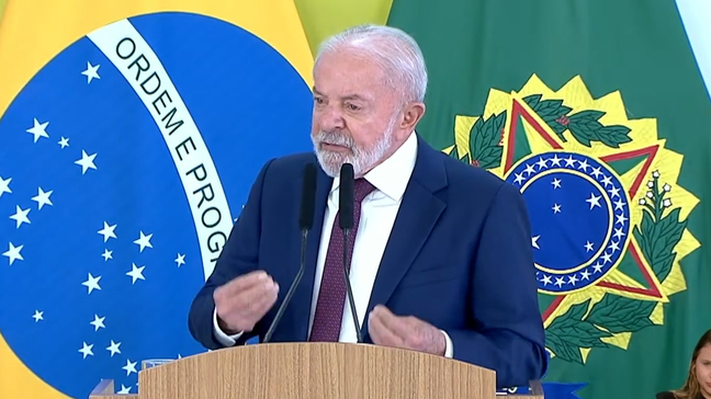 Lula chama de 'cretinice' fala de Zezé Di Camargo contra filhas de Silvio Santos: ‘Minha solidariedade’