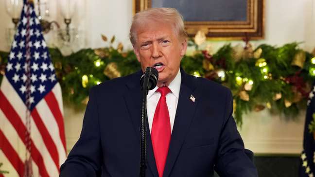 Governo Trump triplica valor pago a imigrantes ilegais que deixarem os EUA voluntariamente até 2026