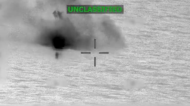 Ataque dos EUA atinge mais uma embarcação no Pacífico e deixa dois mortos