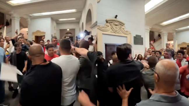 Empurra-empurra e agressões: ato da esquerda pelo 8 de janeiro tem confusão com bolsonaristas na USP