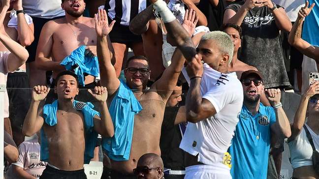 Veja o primeiro gol de Gabigol em sua reestreia pelo Santos