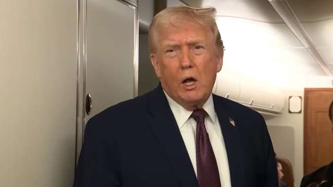 Trump ironiza defesas da Groenlândia e diz que EUA a terão 'de um jeito ou de outro'