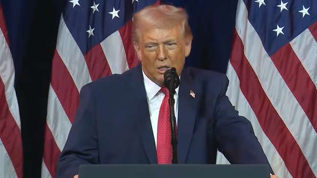 Trump afirma que vai impor tarifas contra países europeus que resistirem à pressão sobre a Groenlândia