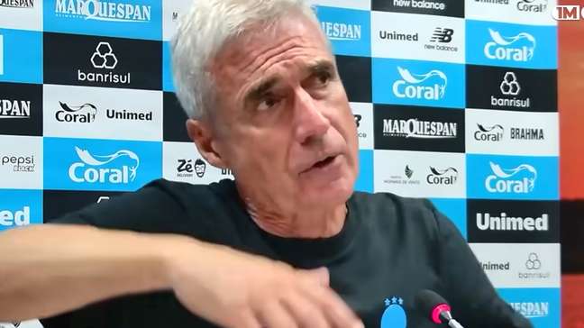 Técnico do Grêmio tem fala com conotação racista depois de perder para o Inter