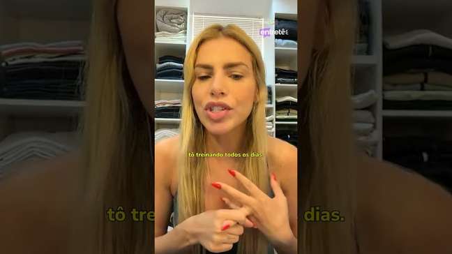 Erika Schneider, musa da Gaviões, detalha preparação para o Carnaval #shorts