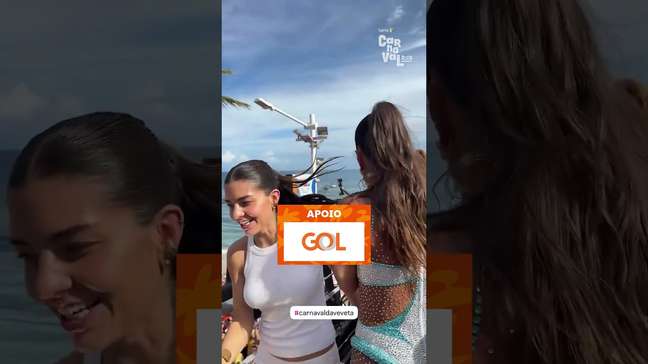 Ivete homenageia Preta Gil e arrasta Bruna Marquezine e Shawn Mendes para a folia #shorts