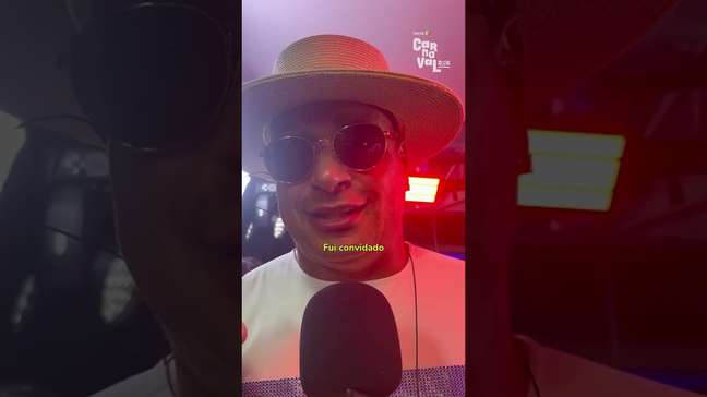 Xanddy diz que 'chorou muito' com aposentadoria de Carla Perez do carnaval: 'Mexeu comigo' #shorts