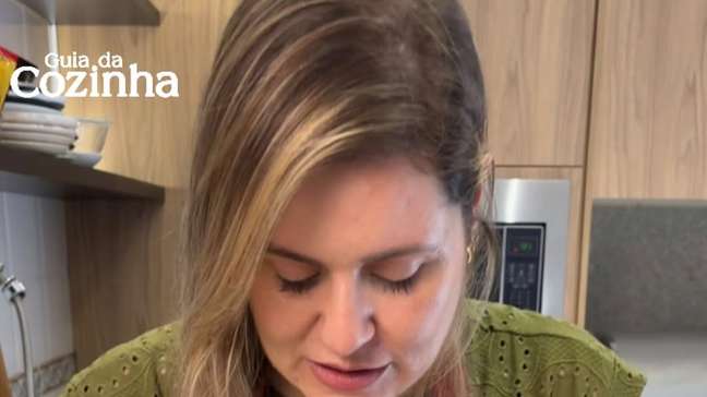 Você sabia que dá pra espremer limão com a faca?