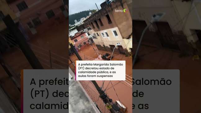 Vídeos mostram situação em Juiz de Fora (MG) após chuvas torrenciais #shorts