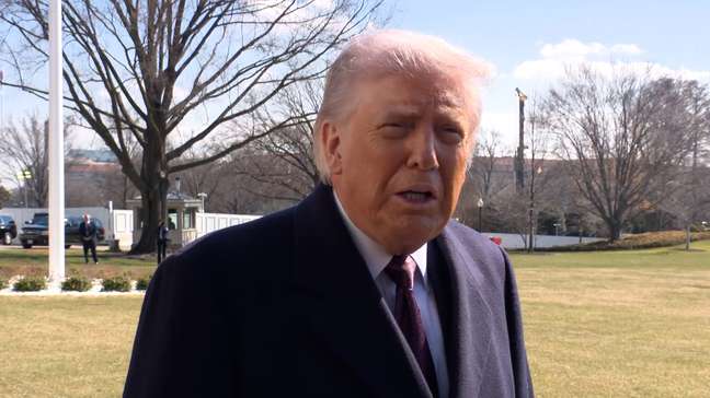 Trump diz que considera 'tomada amigável' de Cuba: ‘Eles querem nossa ajuda’