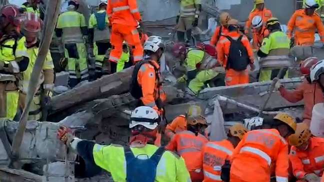 Doze pessoas morrem em desabamento de lar de idosos em BH