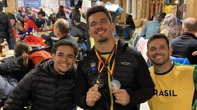Fã de skate e destemido: quem é Cristian Ribera, 1º brasileiro a conquistar uma medalha nas Paralimpíadas de Inverno