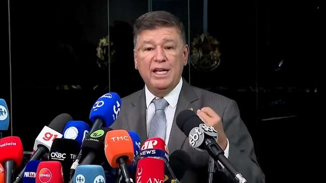 Polícia Legislativa vai investigar vazamento de dados de Vorcaro, diz presidente da CPMI do INSS