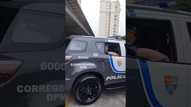 Vídeo mostra momento da prisão de tenente-coronel indiciado pela morte da esposa em SP #shorts