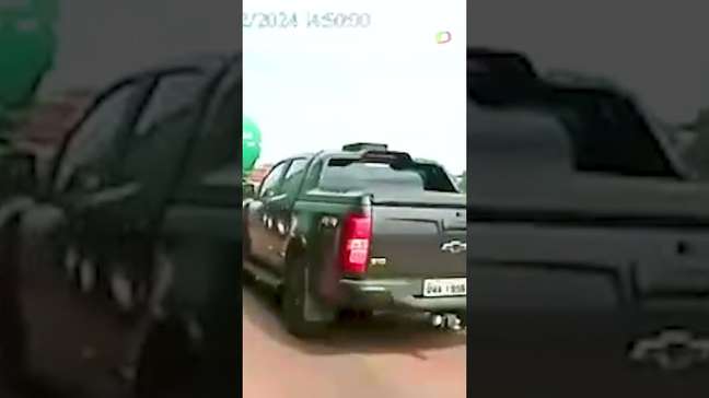 Novas imagens mostram veículos sendo arremessados em desabamento de ponte entre TO e MA #shorts