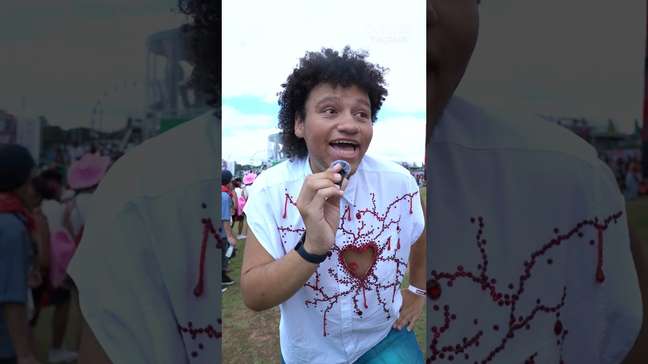 Erijackson Sales testa os fãs de Sabrina Carpenter no Lollapalooza 2026 #shorts